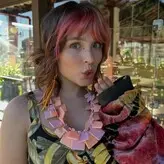 Larissa Manoela nude #0760