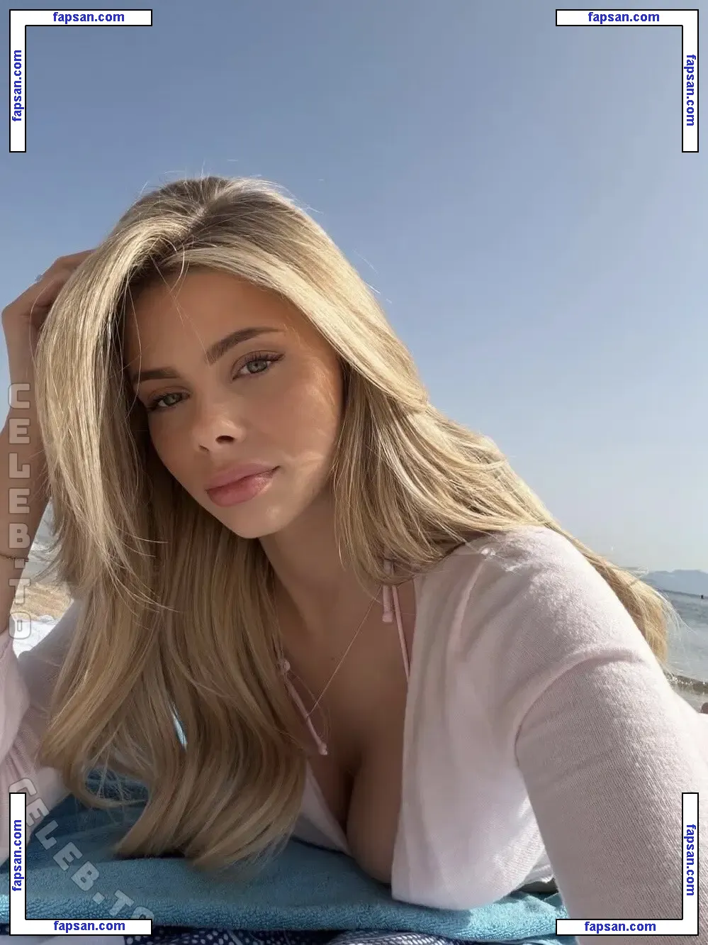 Larissa Neumann голая фото #0126 с Онлифанс