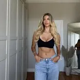 Larissa Neumann голая #0110
