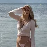 Larissa Neumann голая #0128