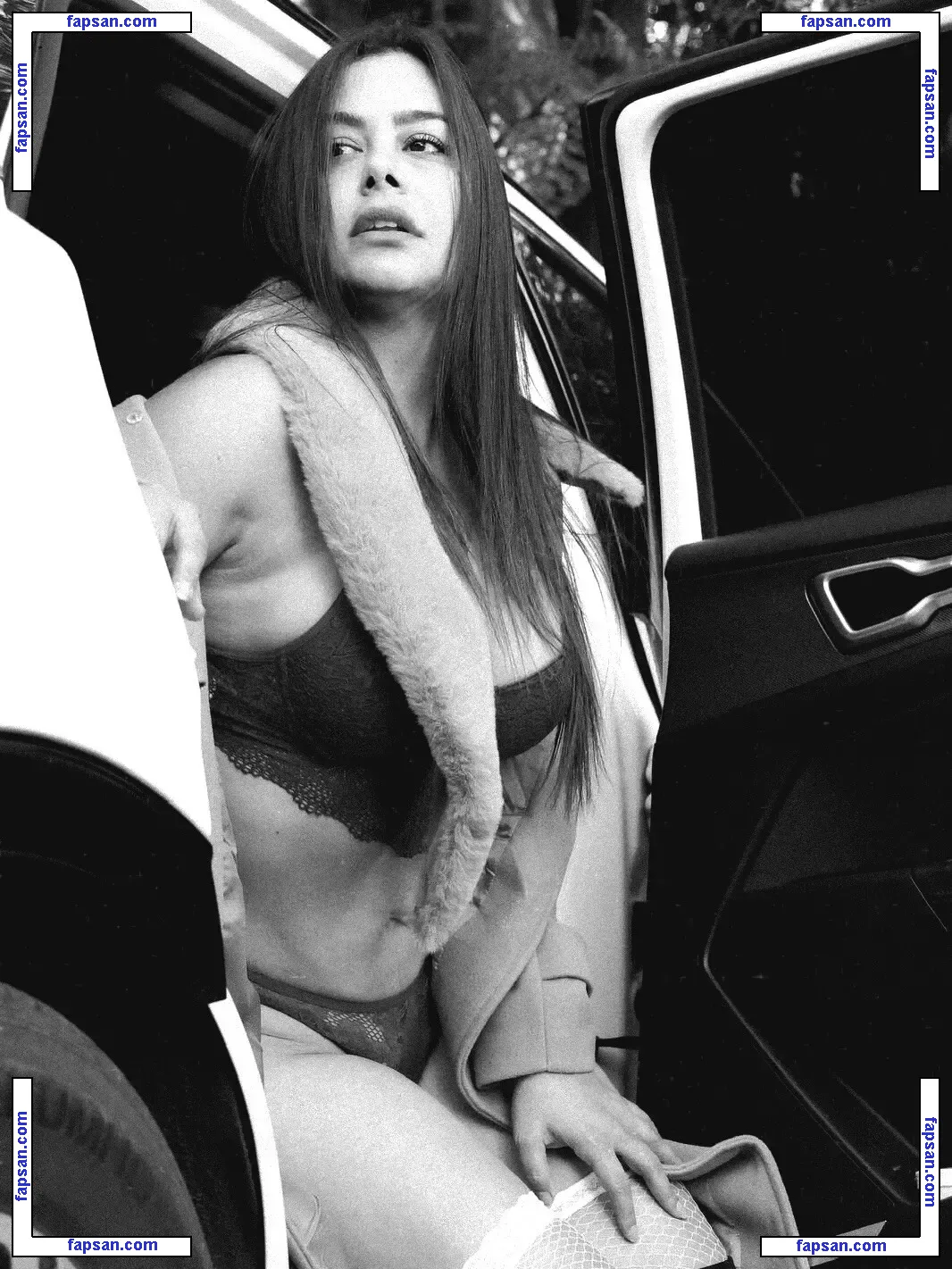 Larissa Riquelme nude photo #0206 from OnlyFans