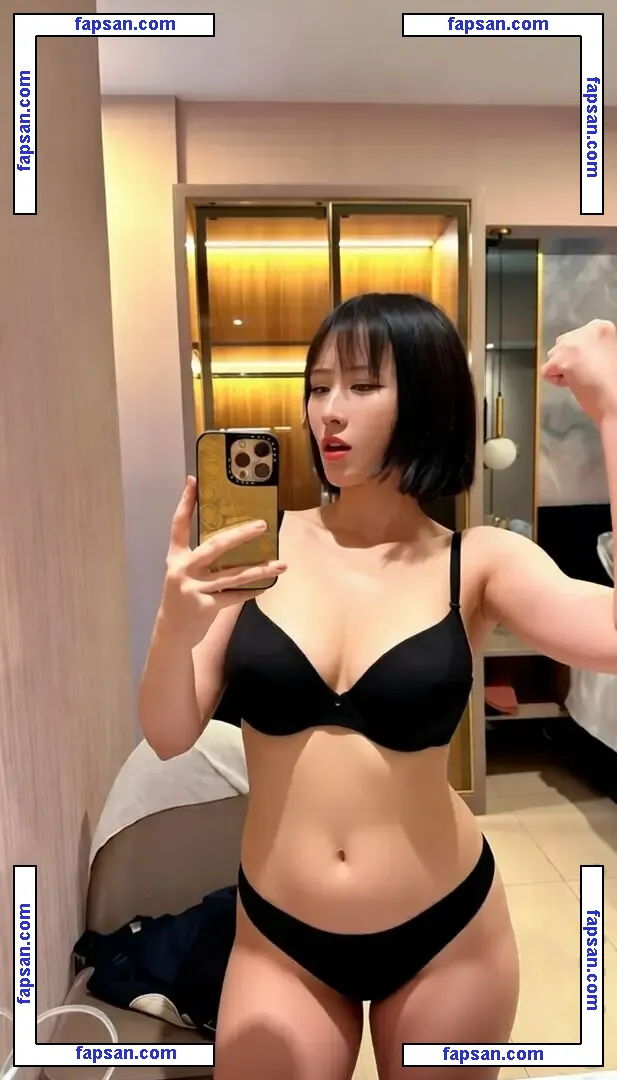 Larissa Rochefort nude photo #0388 from OnlyFans