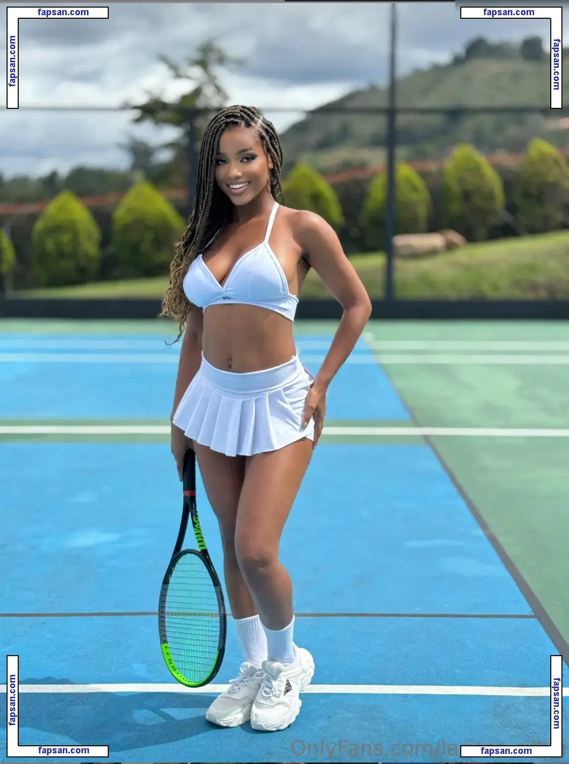 Larissa Silva (@larissa.siilva) nude photo #0002 from OnlyFans