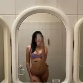 larissameets nude #0003
