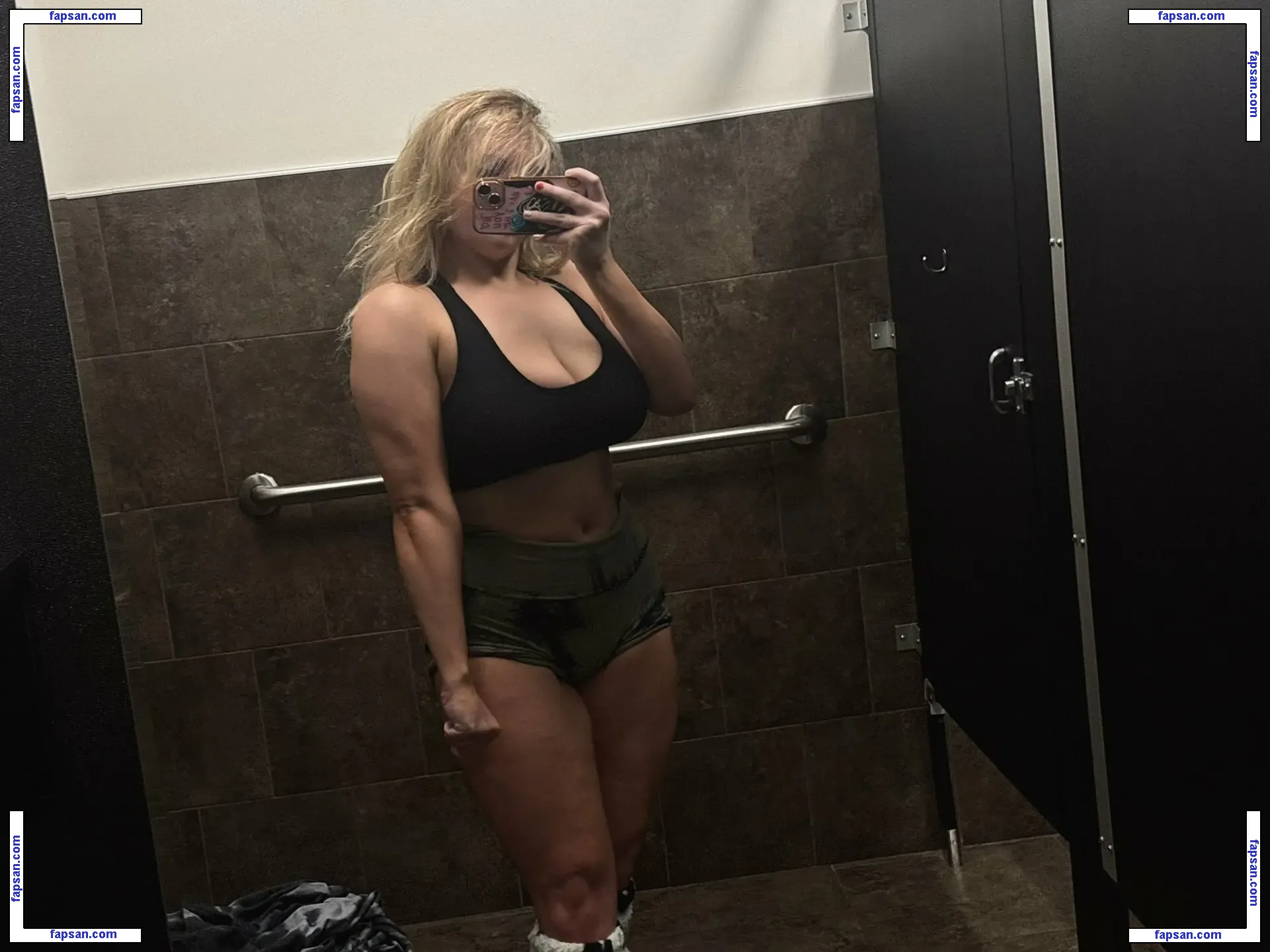 Larkan Danielle nude photo #0050 from OnlyFans