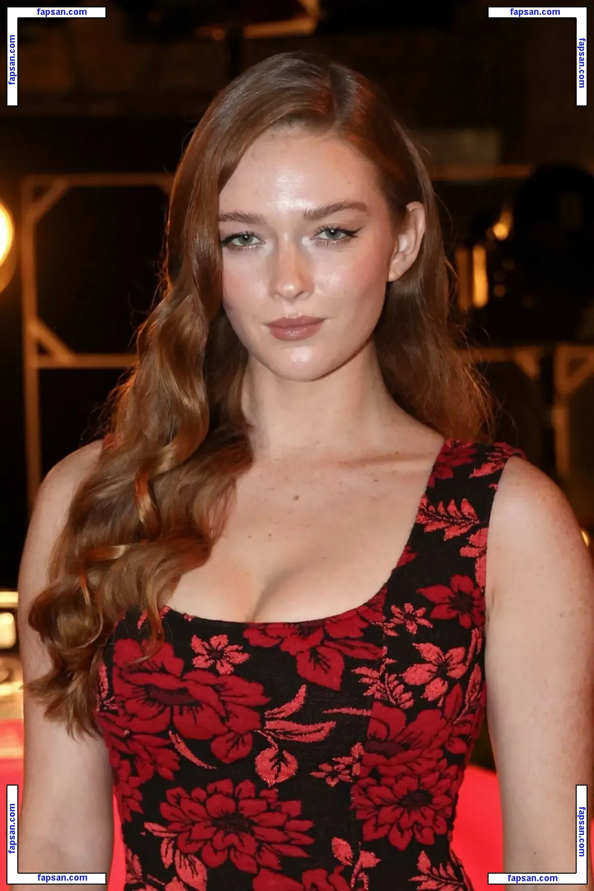 Larsen Thompson голая фото #0398 с Онлифанс