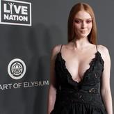 Larsen Thompson nude #0043