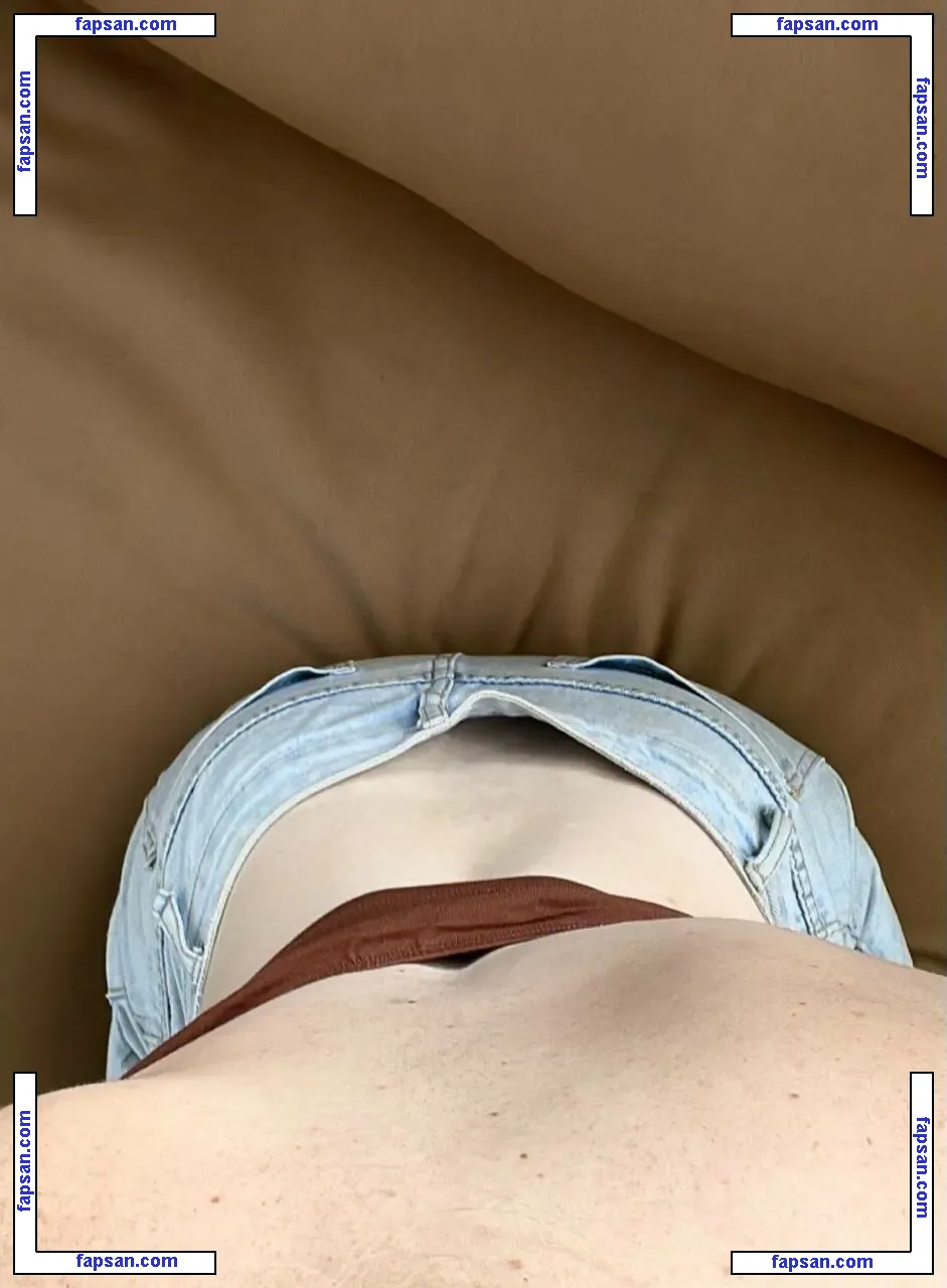 larusaxoxo nude photo #0001 from OnlyFans