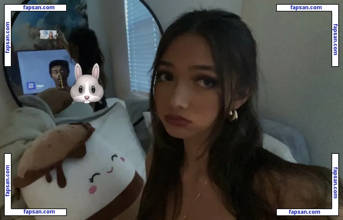 Laselyii голая фото #0010 с Онлифанс