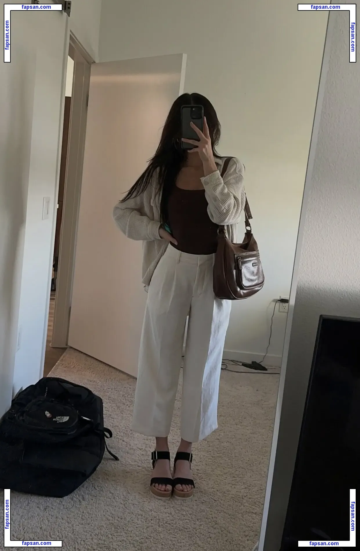 Laselyii nude photo #0019 from OnlyFans