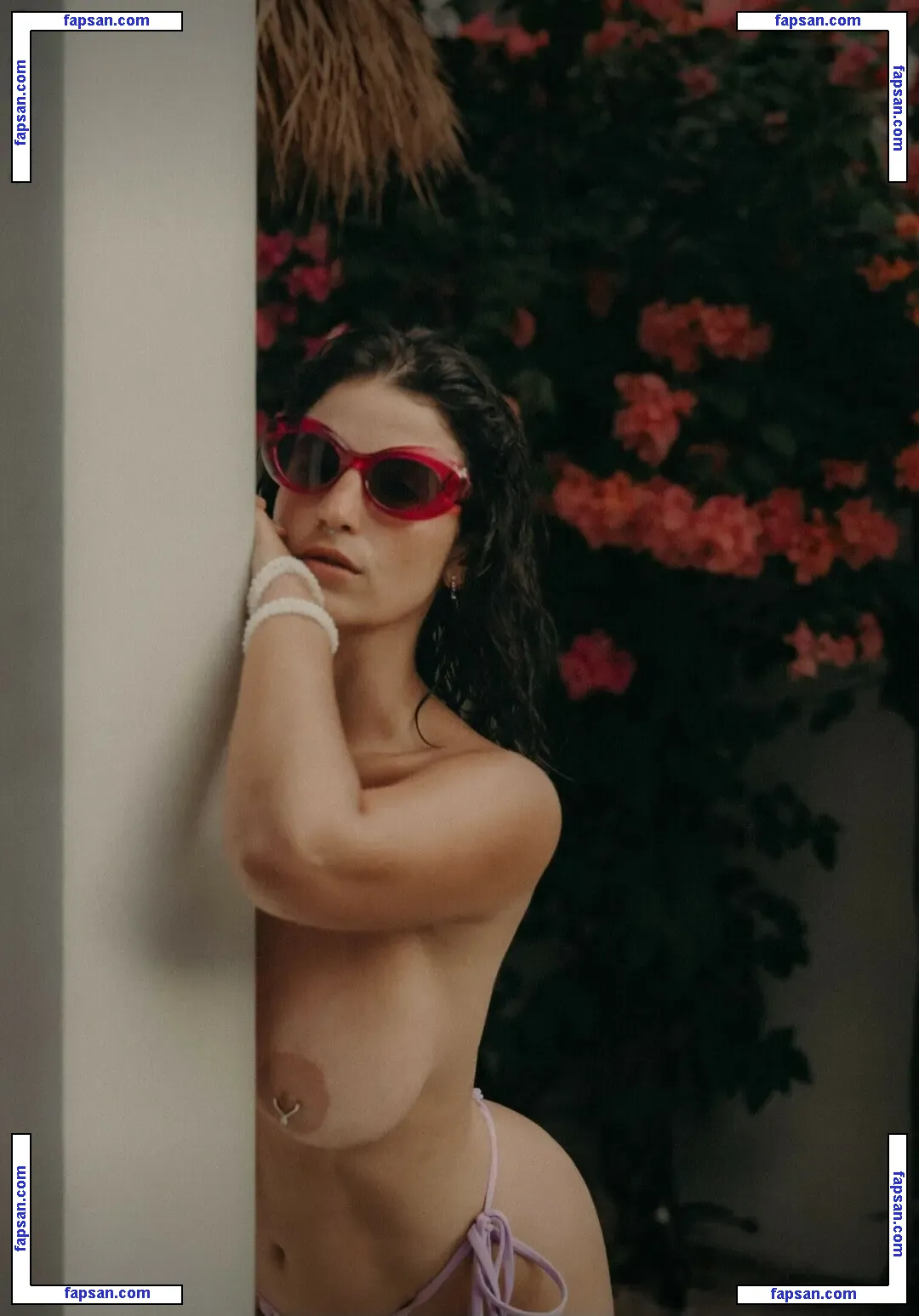 Lasirena69 nude photo #1099 from OnlyFans