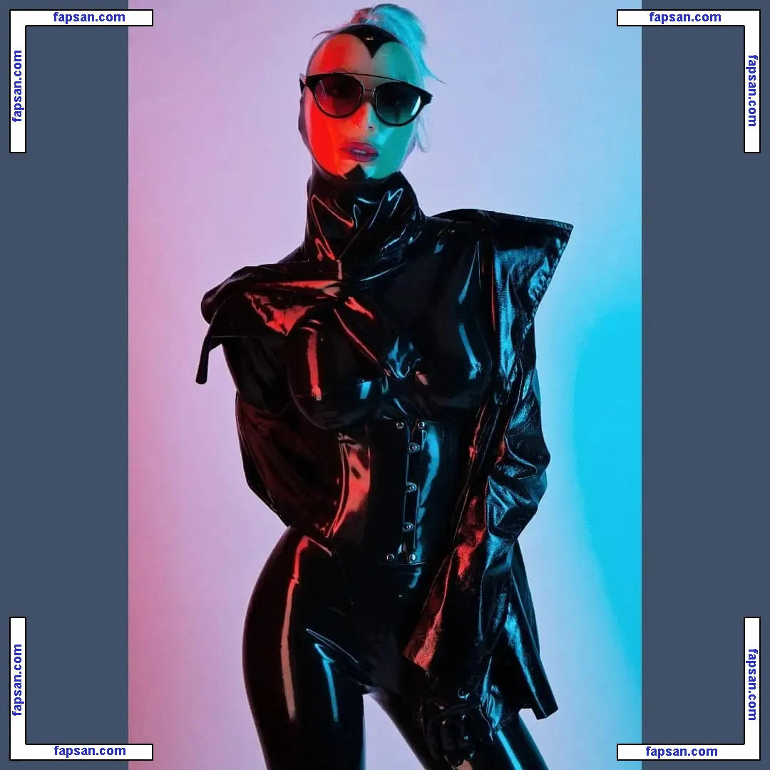 Latex Fetish nude photo #0325 from OnlyFans