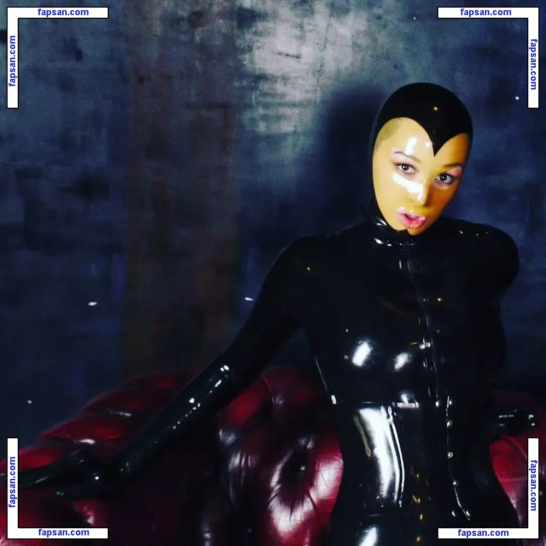 Latex Fetish nude photo #0334 from OnlyFans