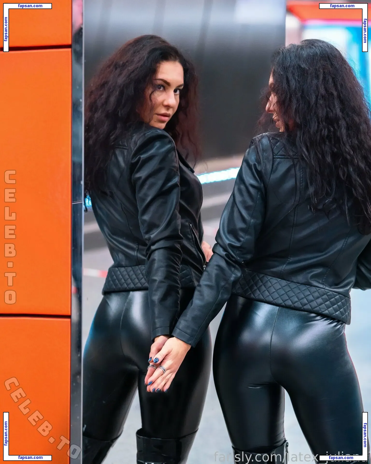 Latex Juliana голая фото #0010 с Онлифанс