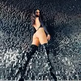 Latex Juliana голая #0019