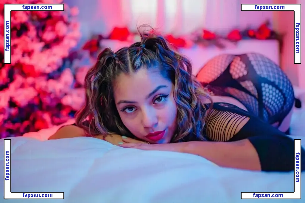 latinaflim nude photo #0013 from OnlyFans