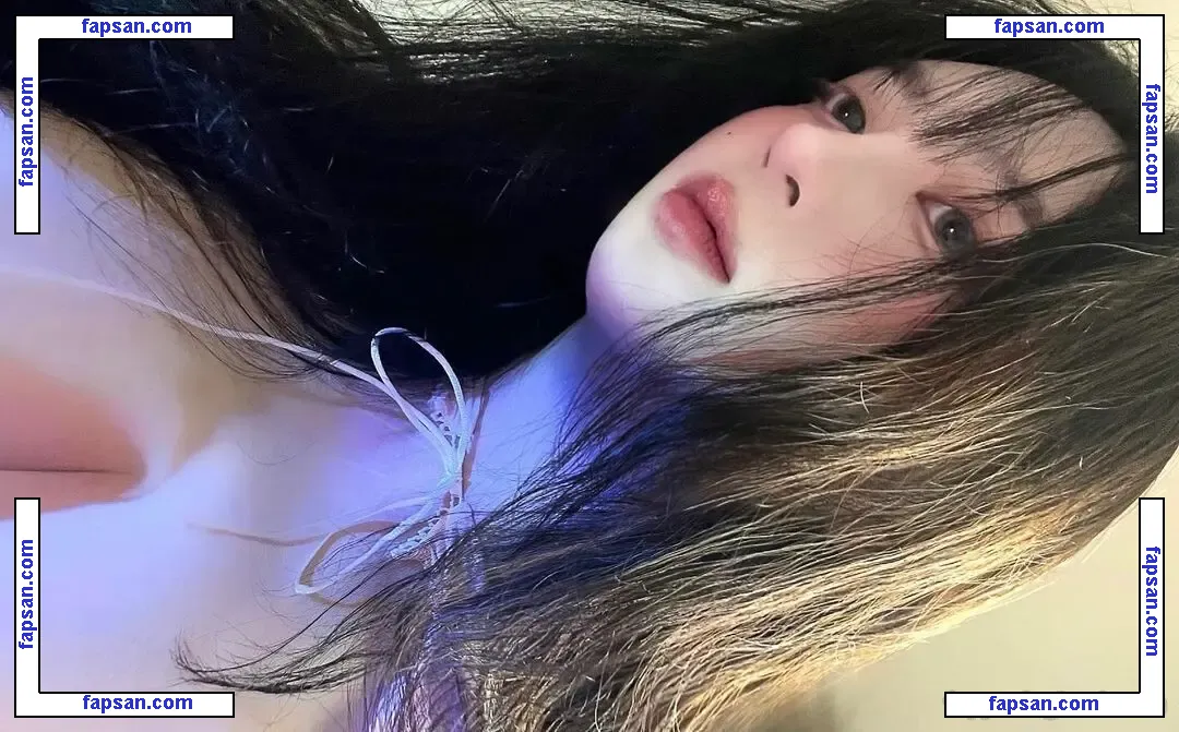 latulip_0 nude photo #0013 from OnlyFans