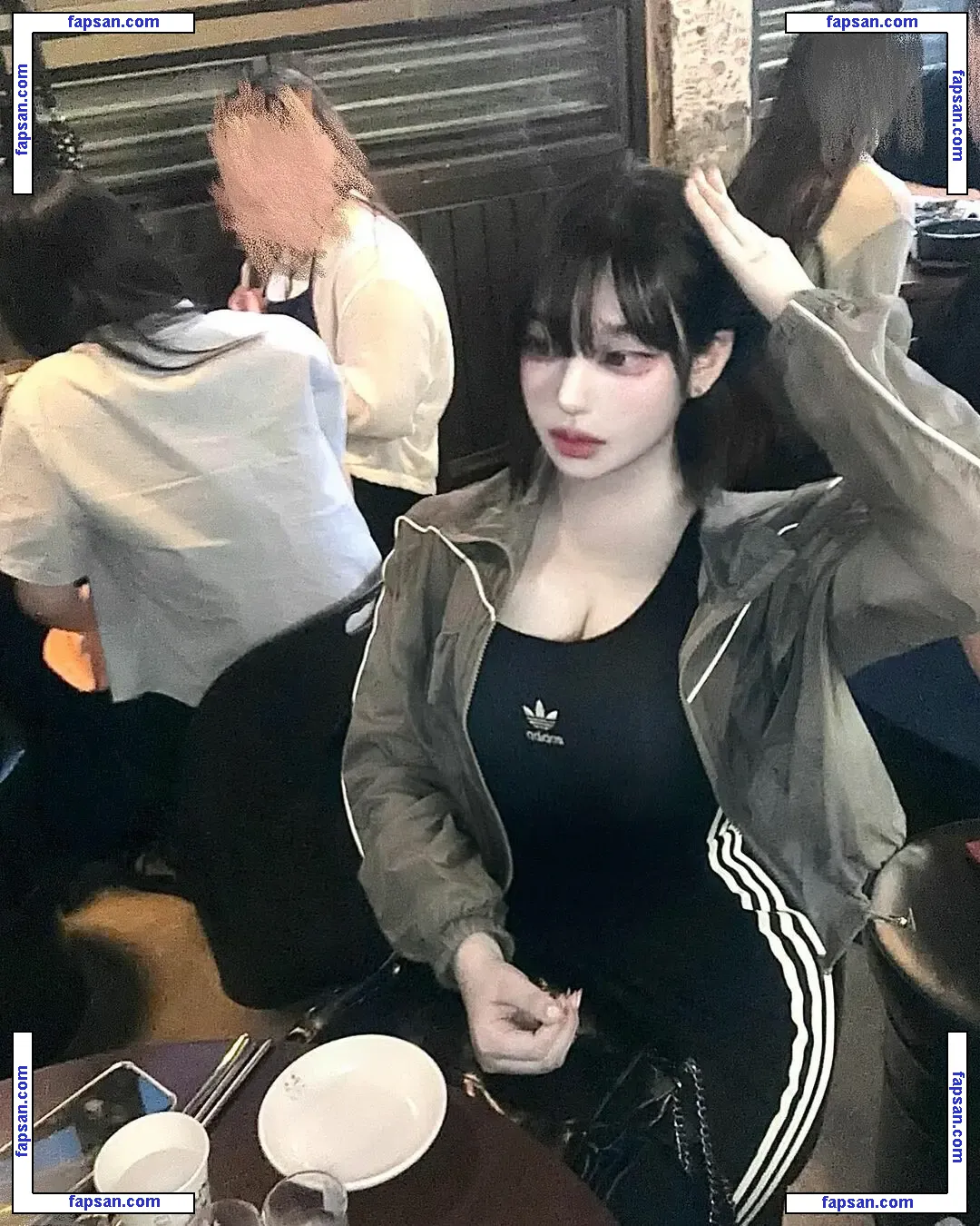 latulip_0 голая фото #0028 с Онлифанс