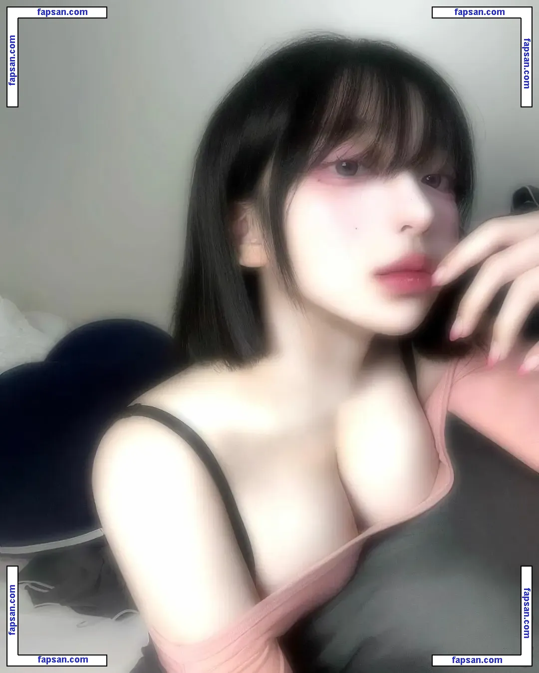 latulip_0 nude photo #0032 from OnlyFans