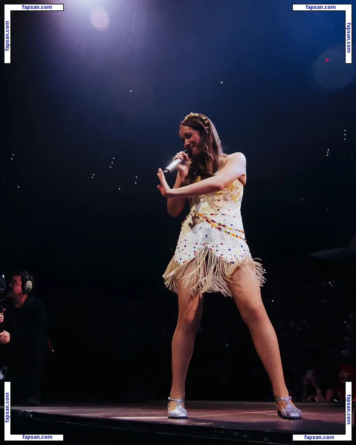 Laufey Lin nude photo #0091 from OnlyFans