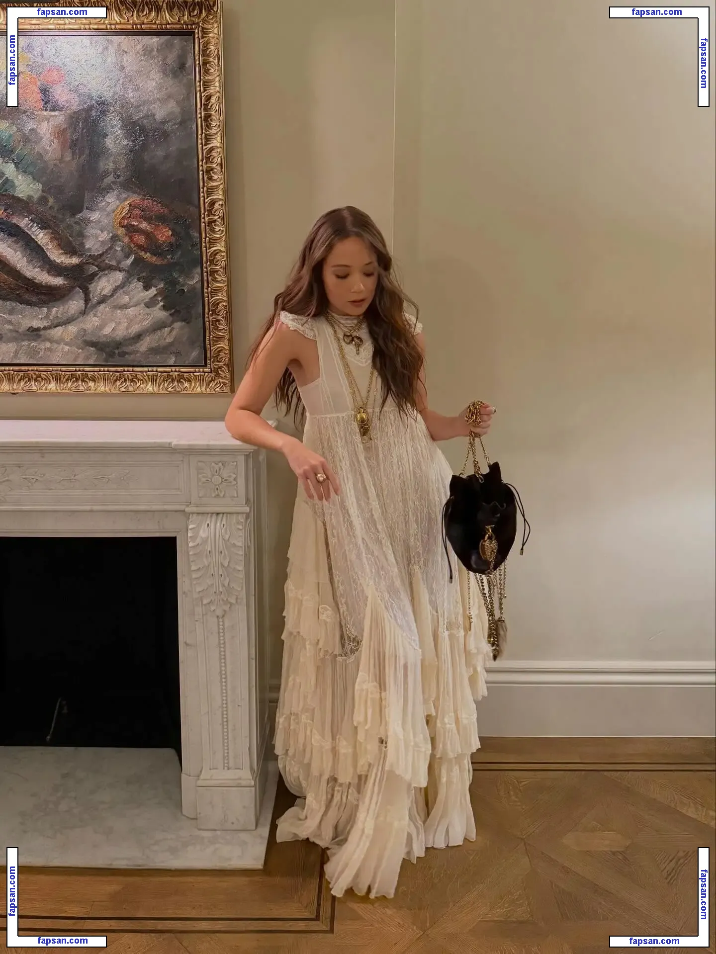 Laufey Lin nude photo #0095 from OnlyFans