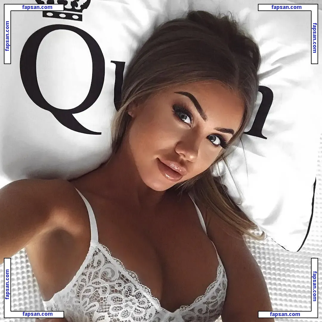 Laura Amy nude photo #0171 from OnlyFans