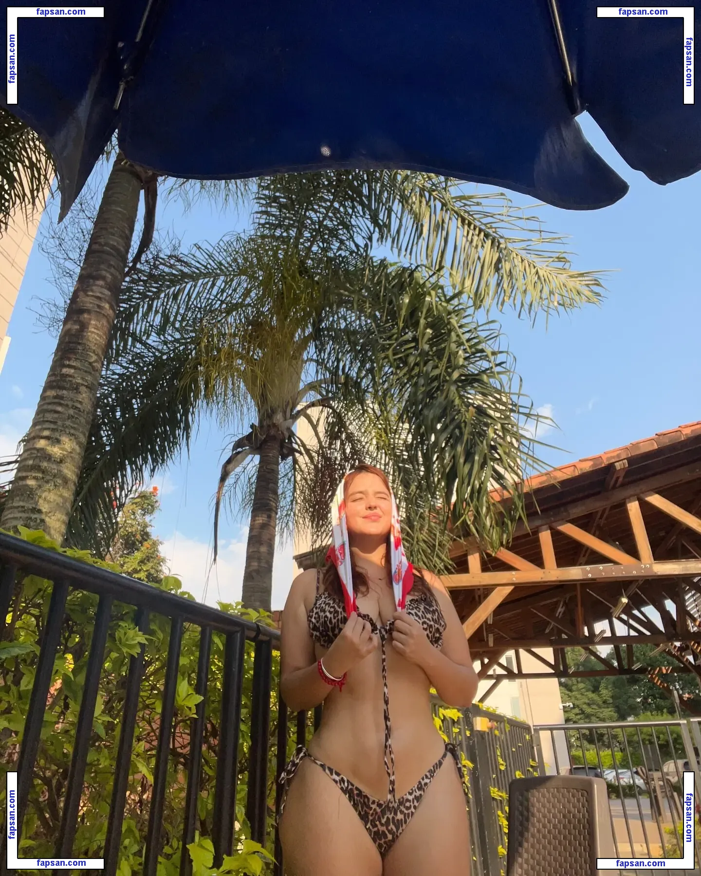 Laura Buitrago nude photo #0021 from OnlyFans