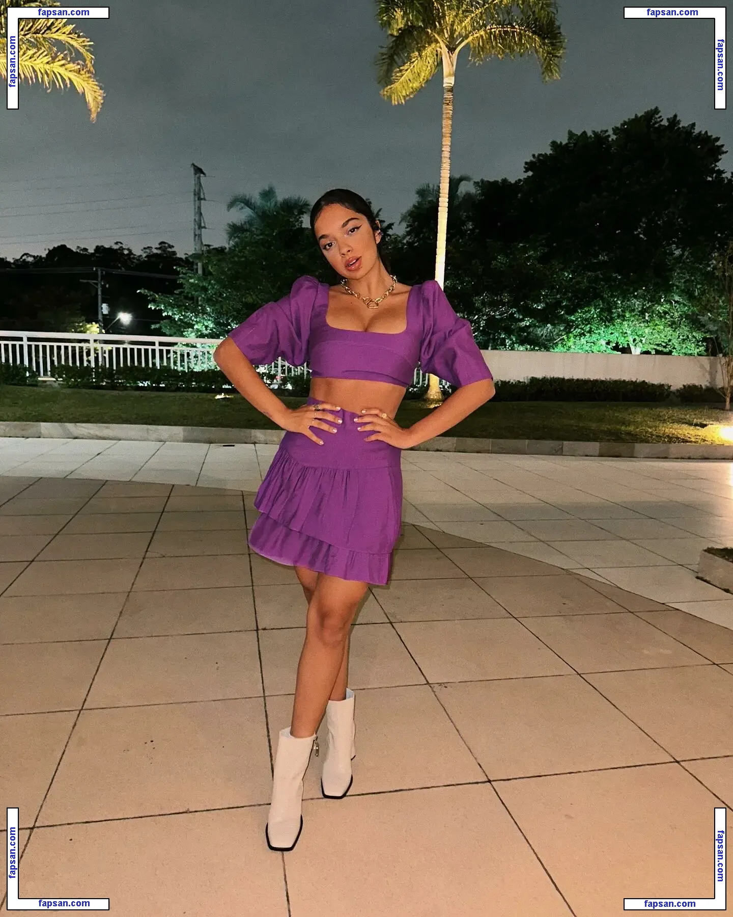 Laura Castro nude photo #0011 from OnlyFans