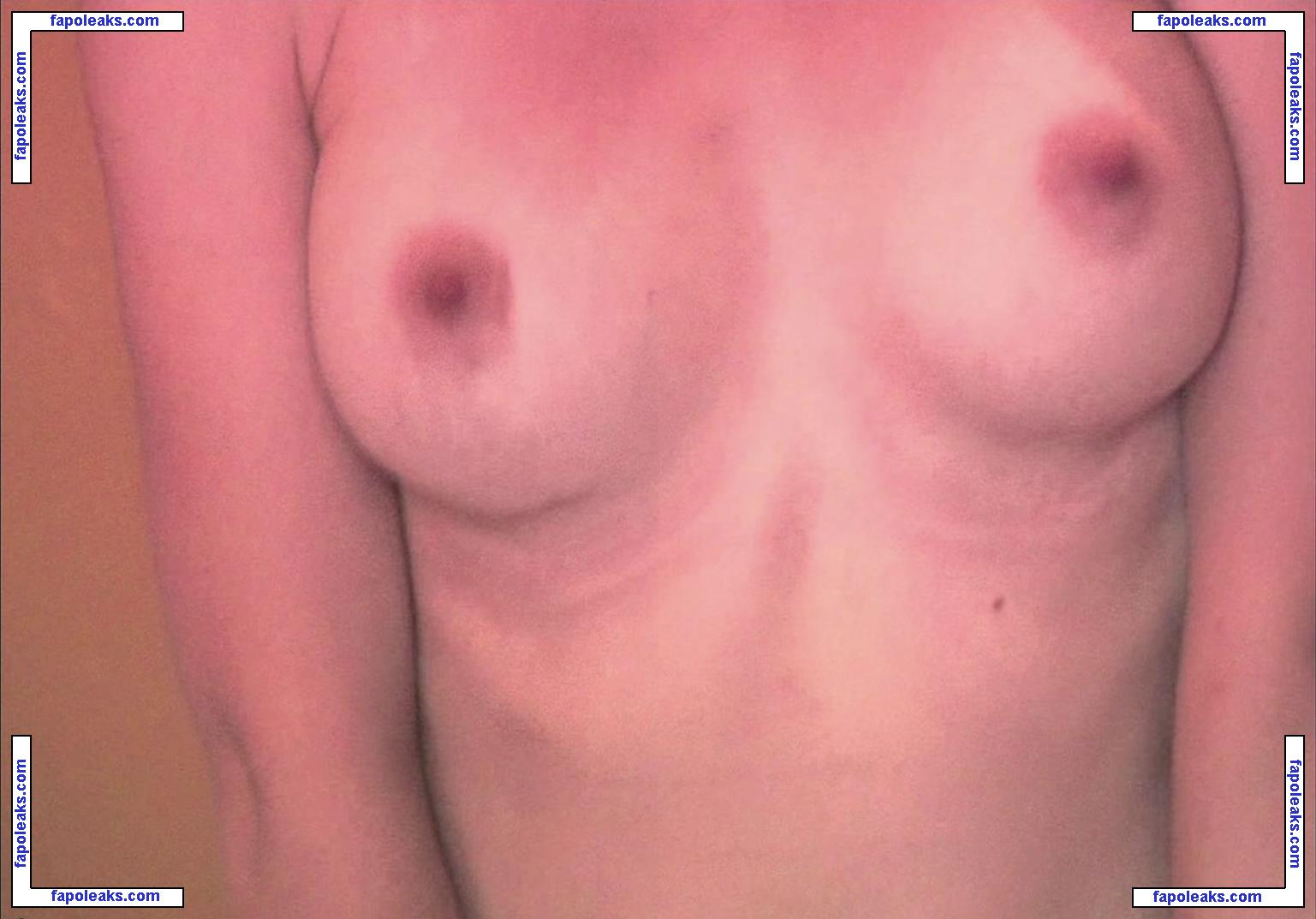 Laura Colquhoun nude photo #0009 from OnlyFans