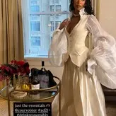 Laura Harrier голая #0620