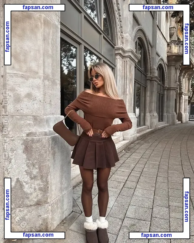 Laura Kalynych голая фото #0006 с Онлифанс