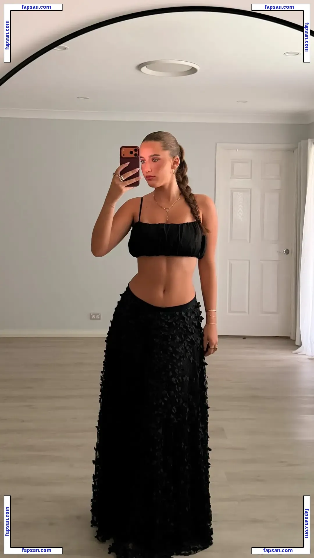 LAURA @lauramjj голая фото #0035 с Онлифанс