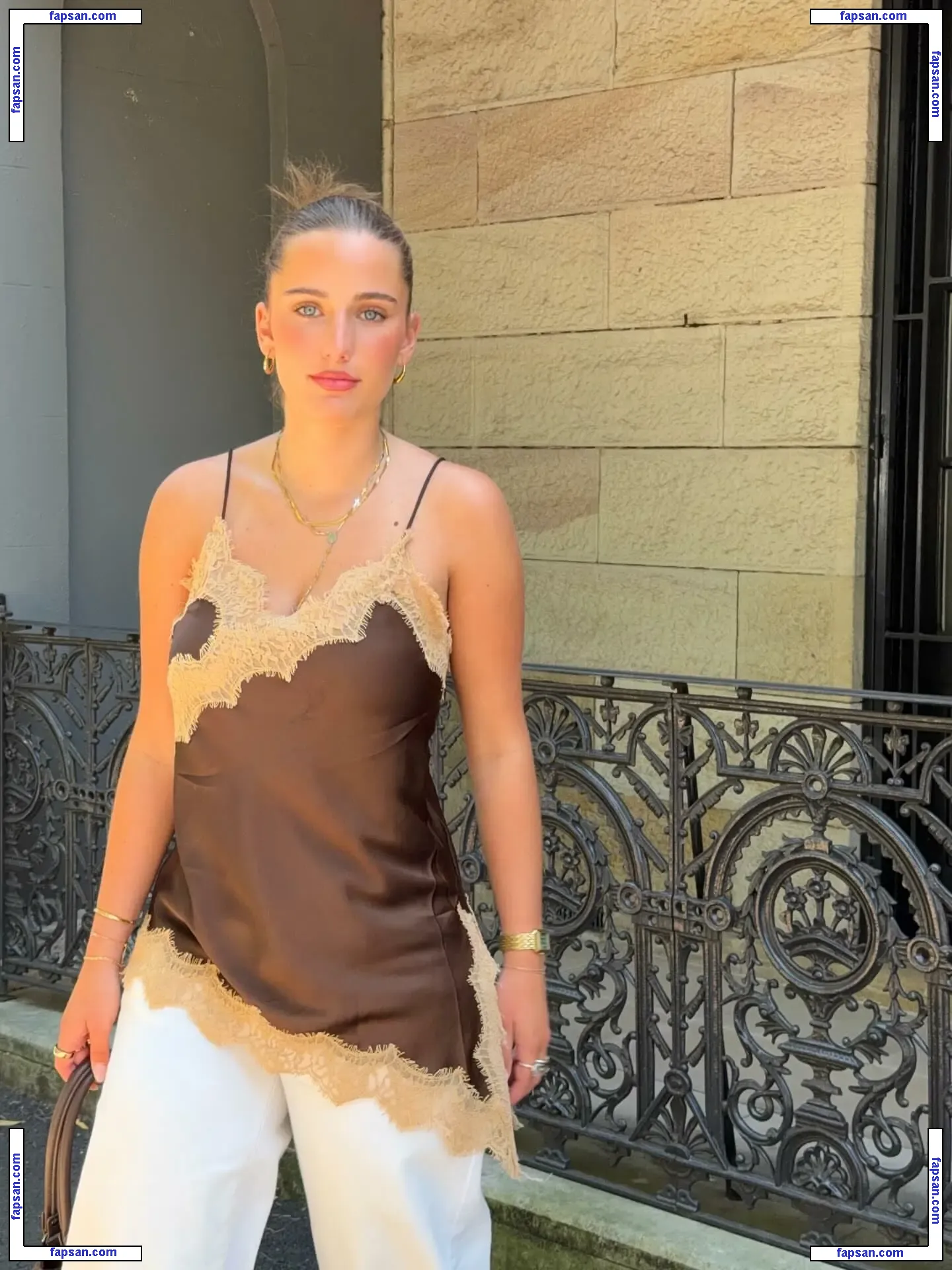 LAURA @lauramjj голая фото #0036 с Онлифанс