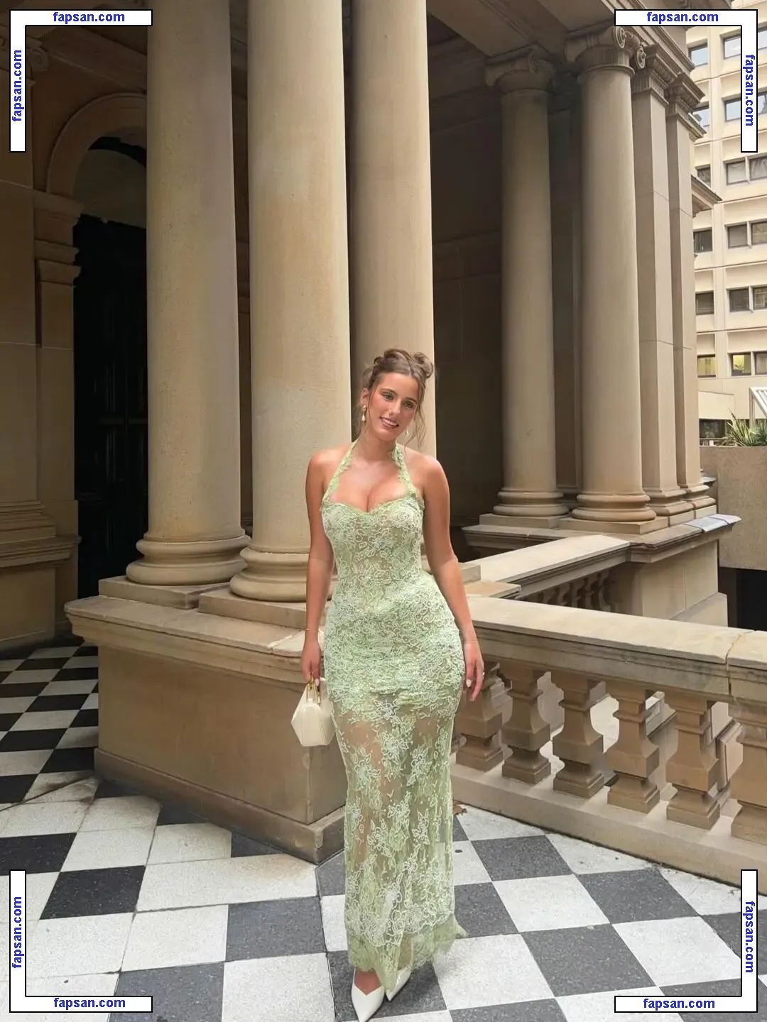 LAURA @lauramjj голая фото #0039 с Онлифанс