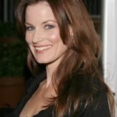 Laura Leighton голая #0001