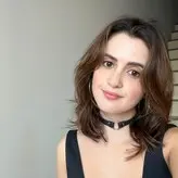 Laura Marano голая #0161