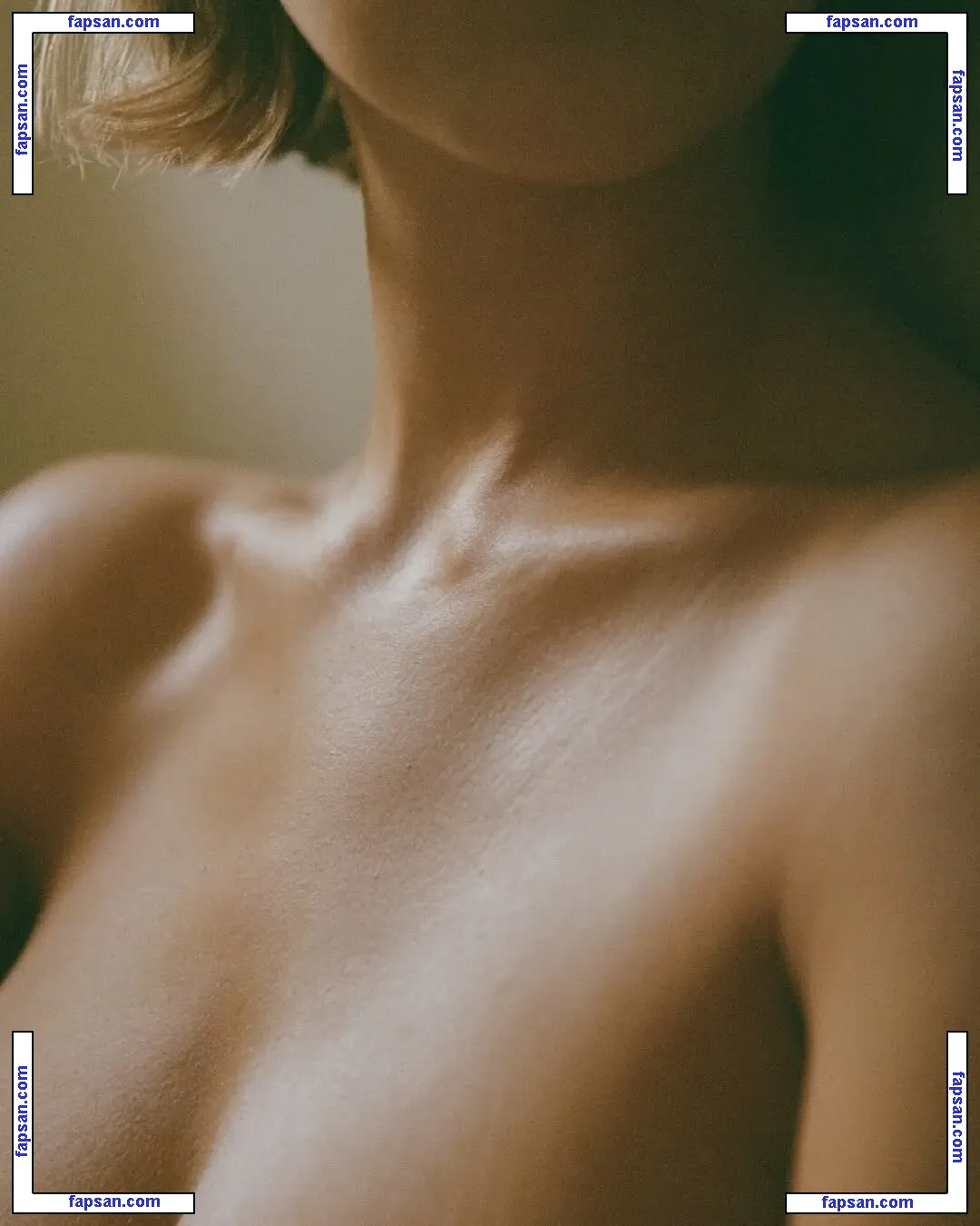 Laura Oganessian nude photo #0055 from OnlyFans