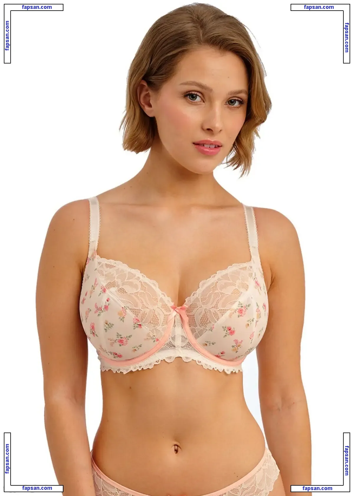 Laura Oganessian голая фото #0096 с Онлифанс