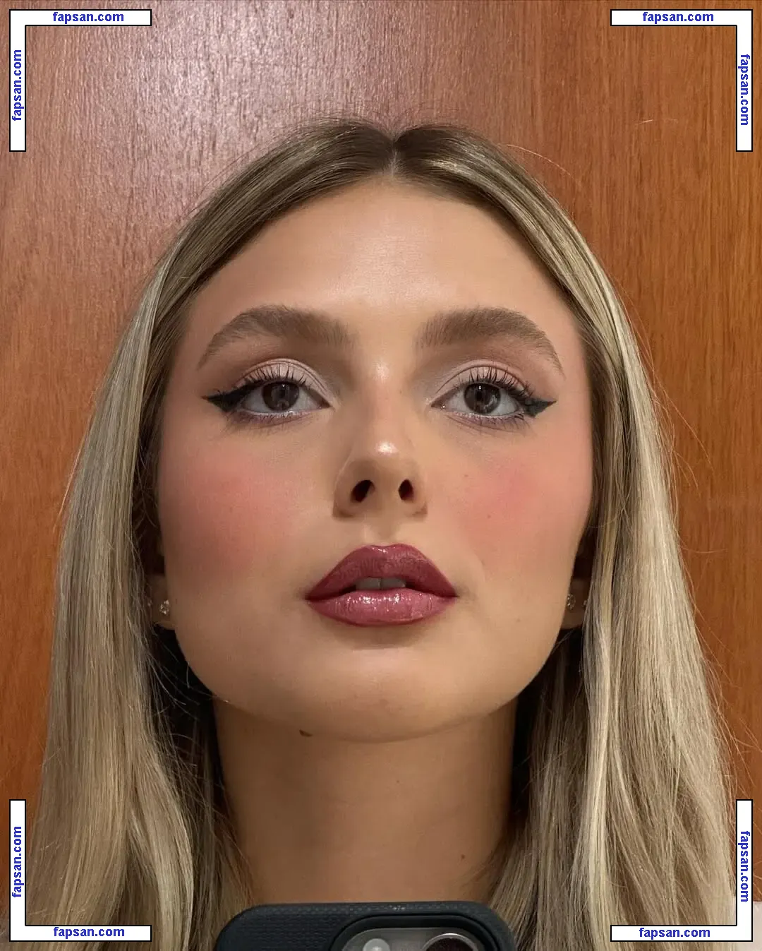 Laura Schadeck nude photo #0034 from OnlyFans