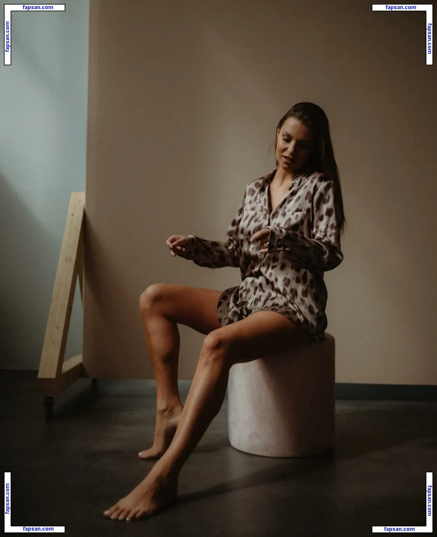 Laura Wontorra nude photo #0112 from OnlyFans