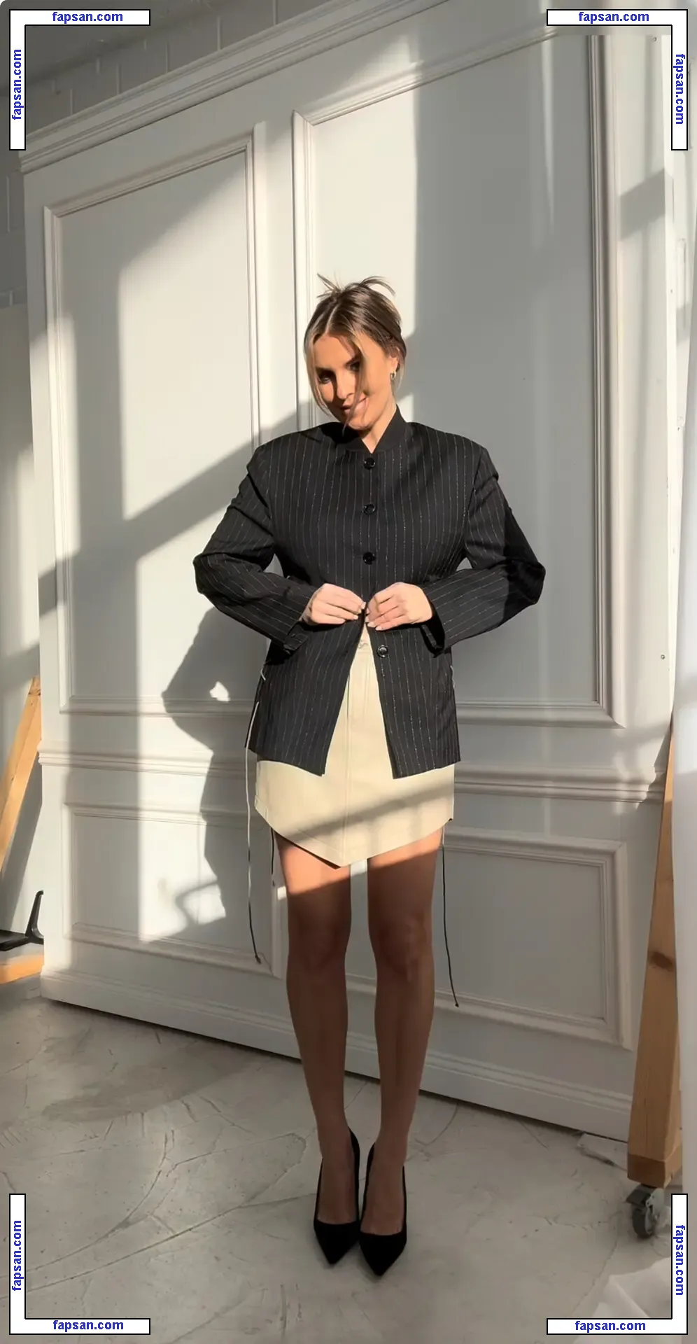 Laura Wontorra nude photo #0142 from OnlyFans