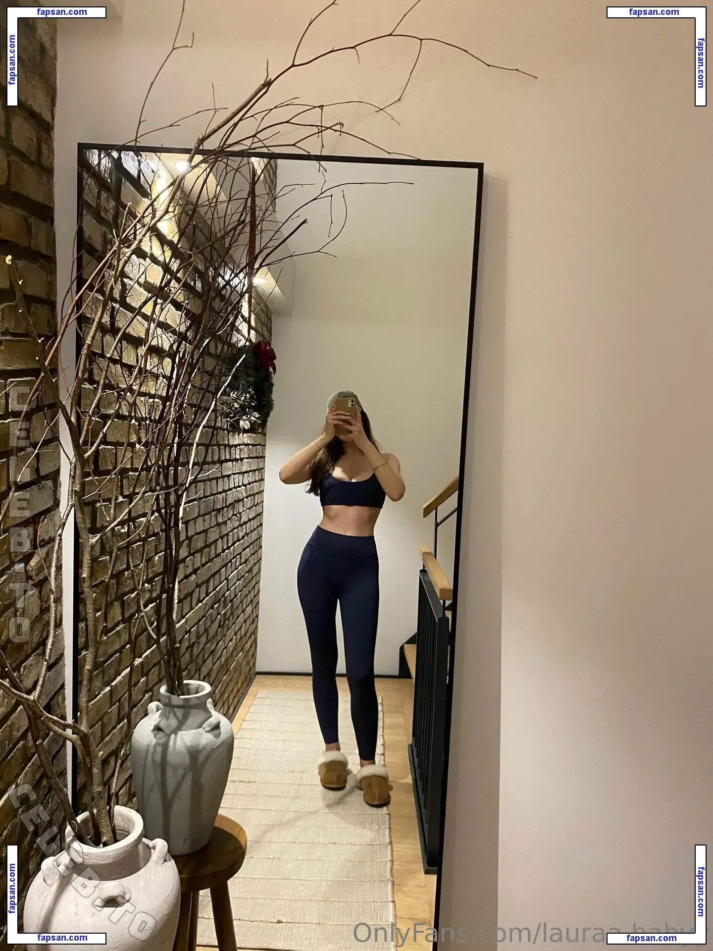 Lauraa.babyy nude photo #0011 from OnlyFans