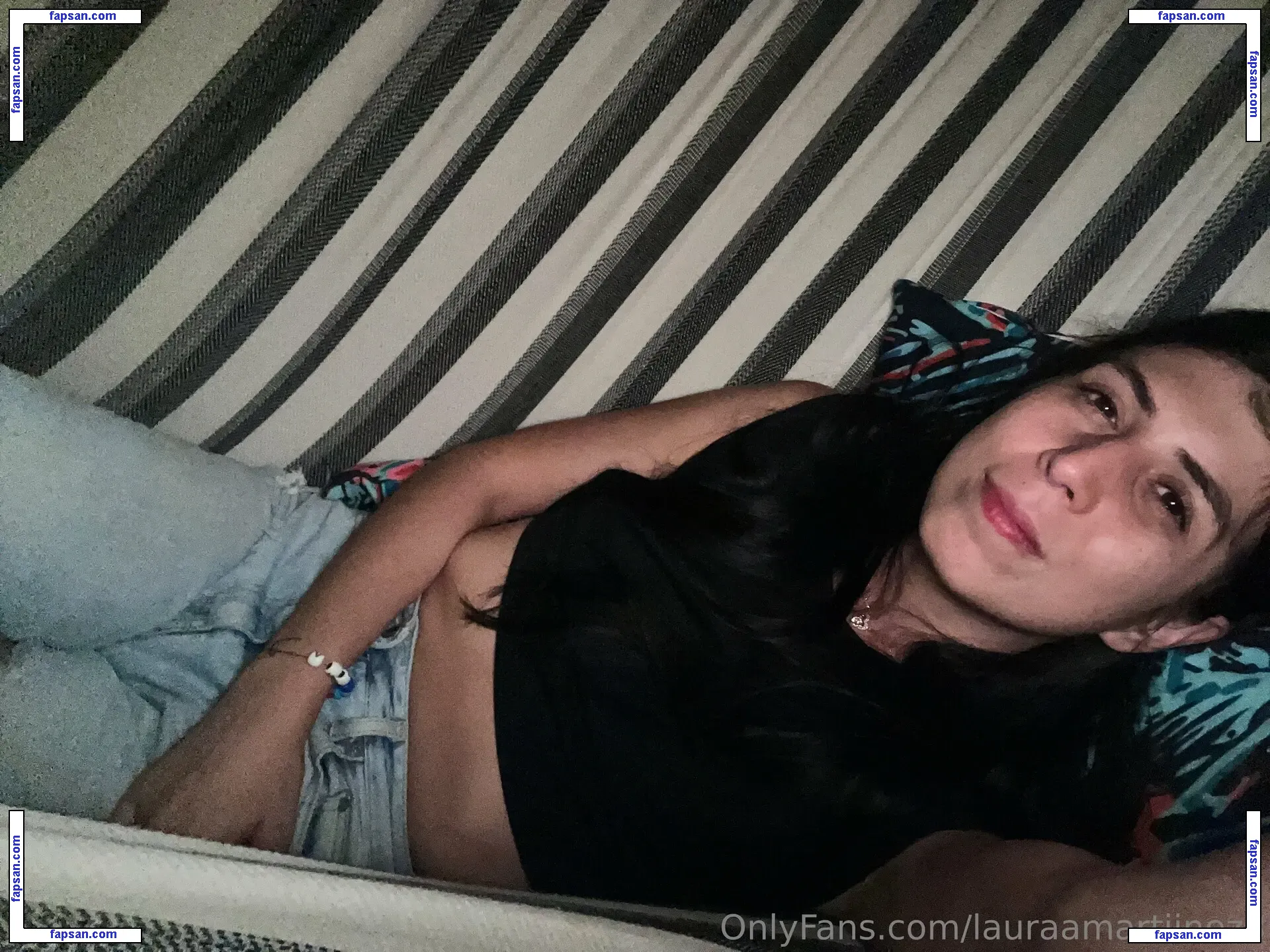 lauraamartiinez8 nude photo #0009 from OnlyFans