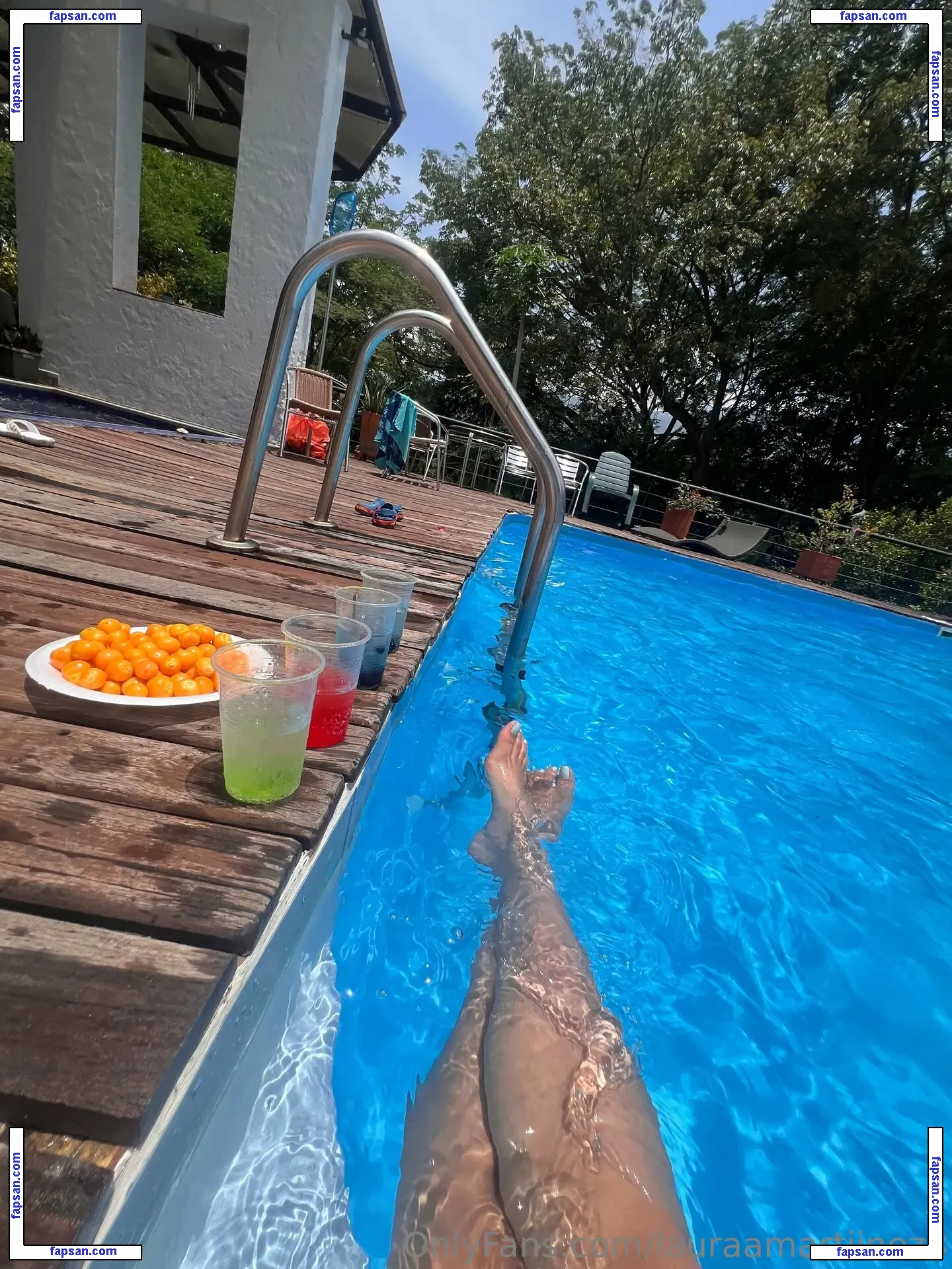 lauraamartiinez8 nude photo #0014 from OnlyFans
