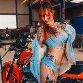 Laurachemie голая #0020