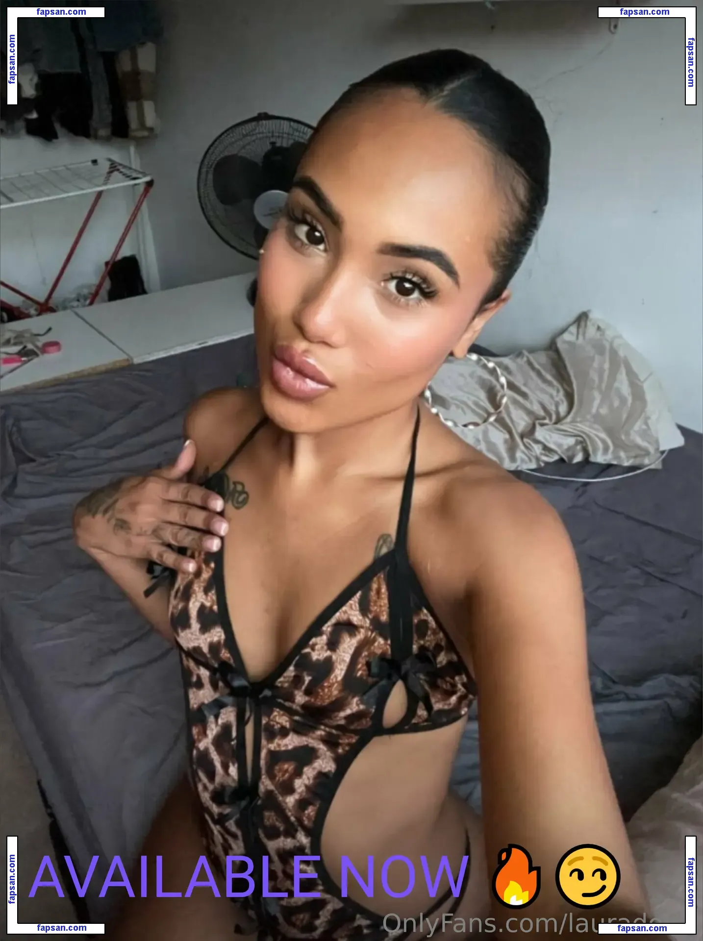 lauraclazo nude photo #0024 from OnlyFans