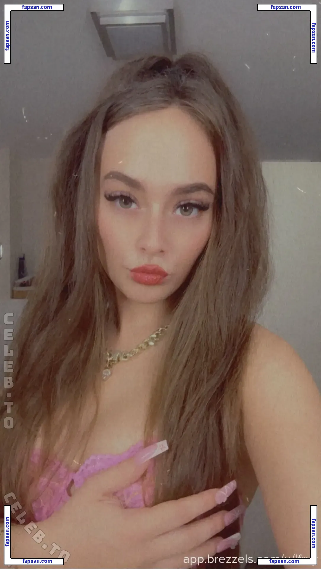 laurafrxy nude photo #0005 from OnlyFans