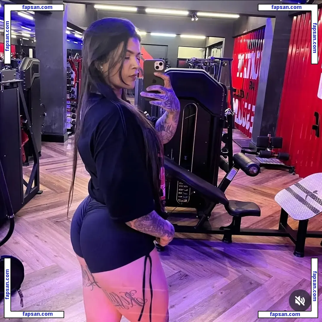 lauralopx nude photo #0027 from OnlyFans