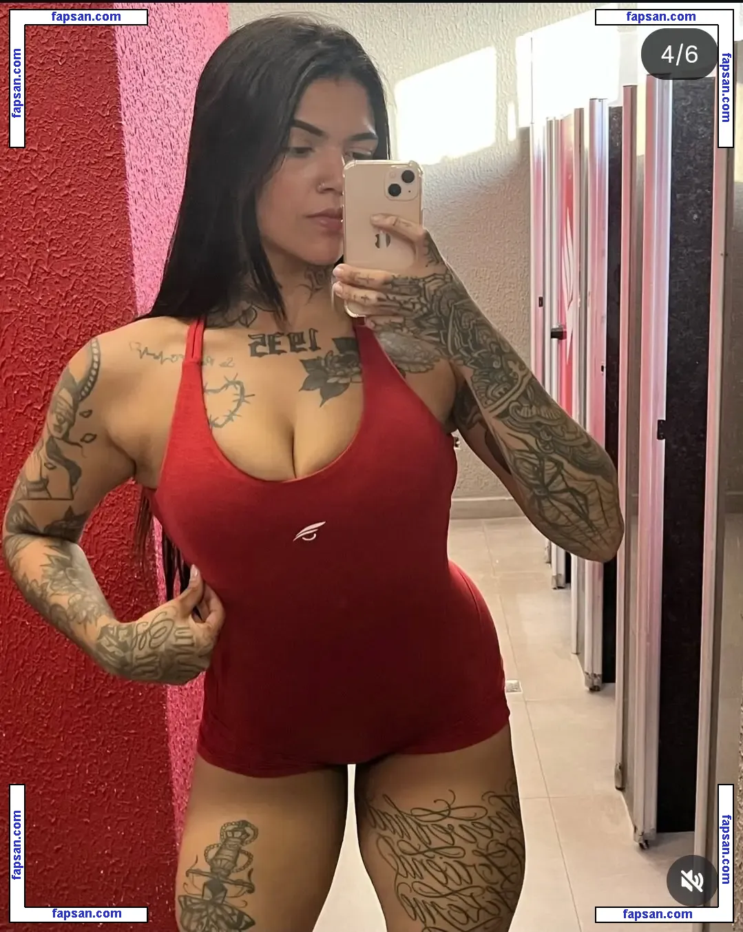 lauralopx nude photo #0038 from OnlyFans