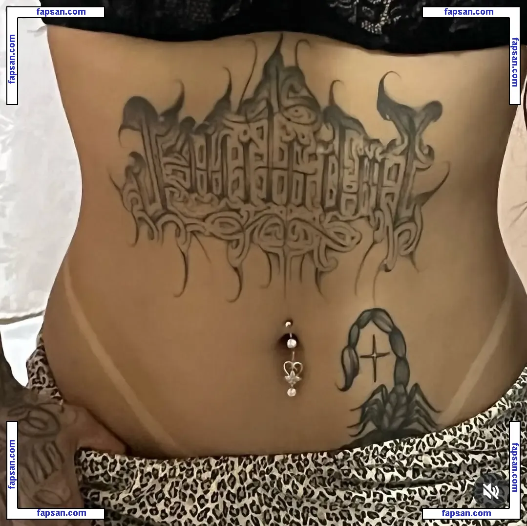 lauralopx nude photo #0039 from OnlyFans